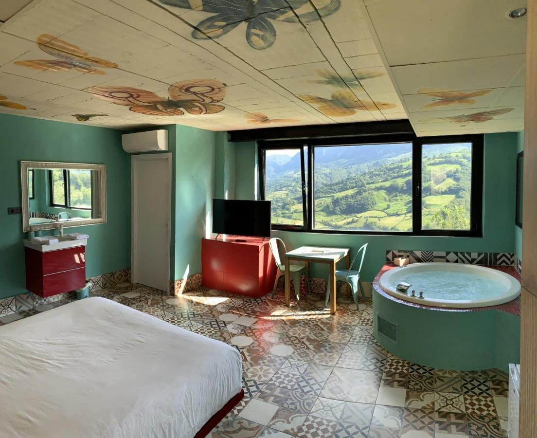 Hotel La Aldea Sonada à Oviede Extérieur photo