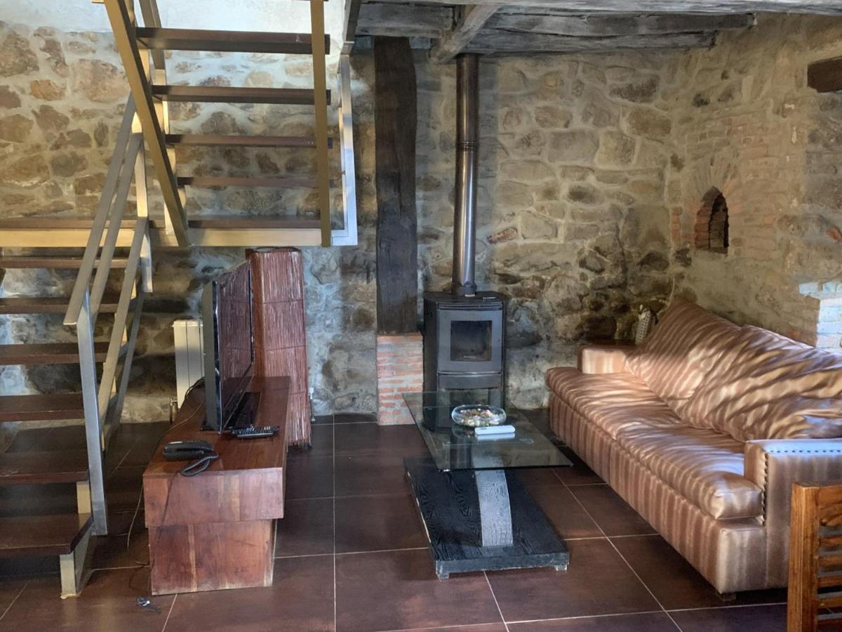 Hotel La Aldea Sonada à Oviede Extérieur photo