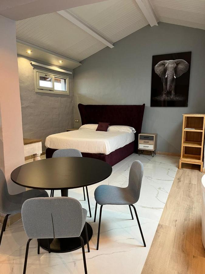 Hotel La Aldea Sonada à Oviede Extérieur photo